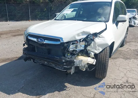 2017 Subaru Forester 2.5I Premium из США, поврежденный, VIN JF2SJAEC6HH507546